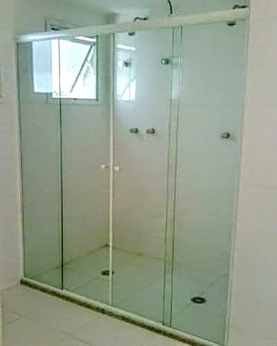 box frontal 4 folhas incolor